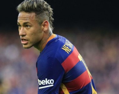 Futbol: “Es difícil asimilar que tus ídolos están en el mismo sitio que tú”: Neymar