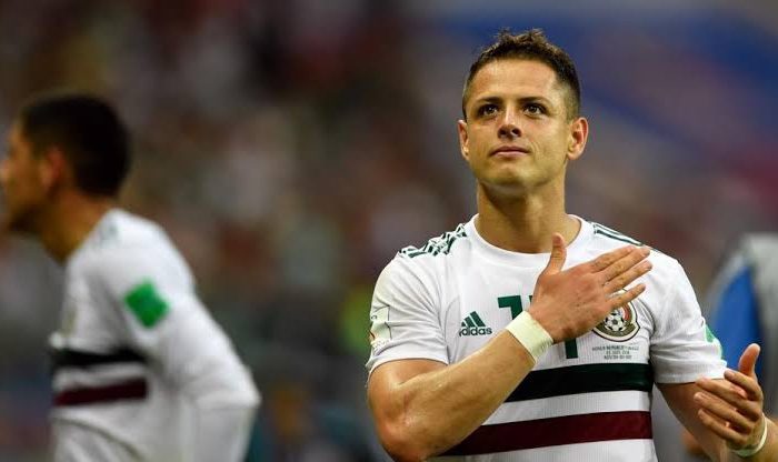 Fútbol: Chicharito Hernández pide unión por coronavirus