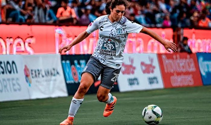 Les pega con todo… El fútbol femenil no da para vivir
