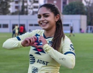 Futbolista azulcrema es amenazada de muerte