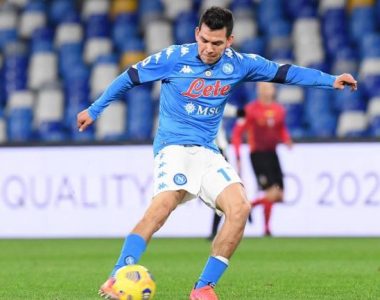 Chucky Lozano se lesiona durante el encuentro contra Juventus