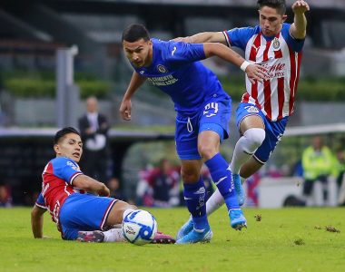Cruz Azul busca mantener la racha ante unas Chivas que son expertos en ser aguafiestas